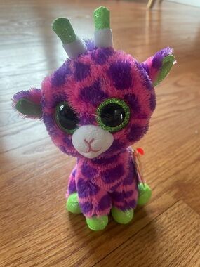 Purple & Pink Plush Giraffe Stuffed Animal (Gilbert) 🦒